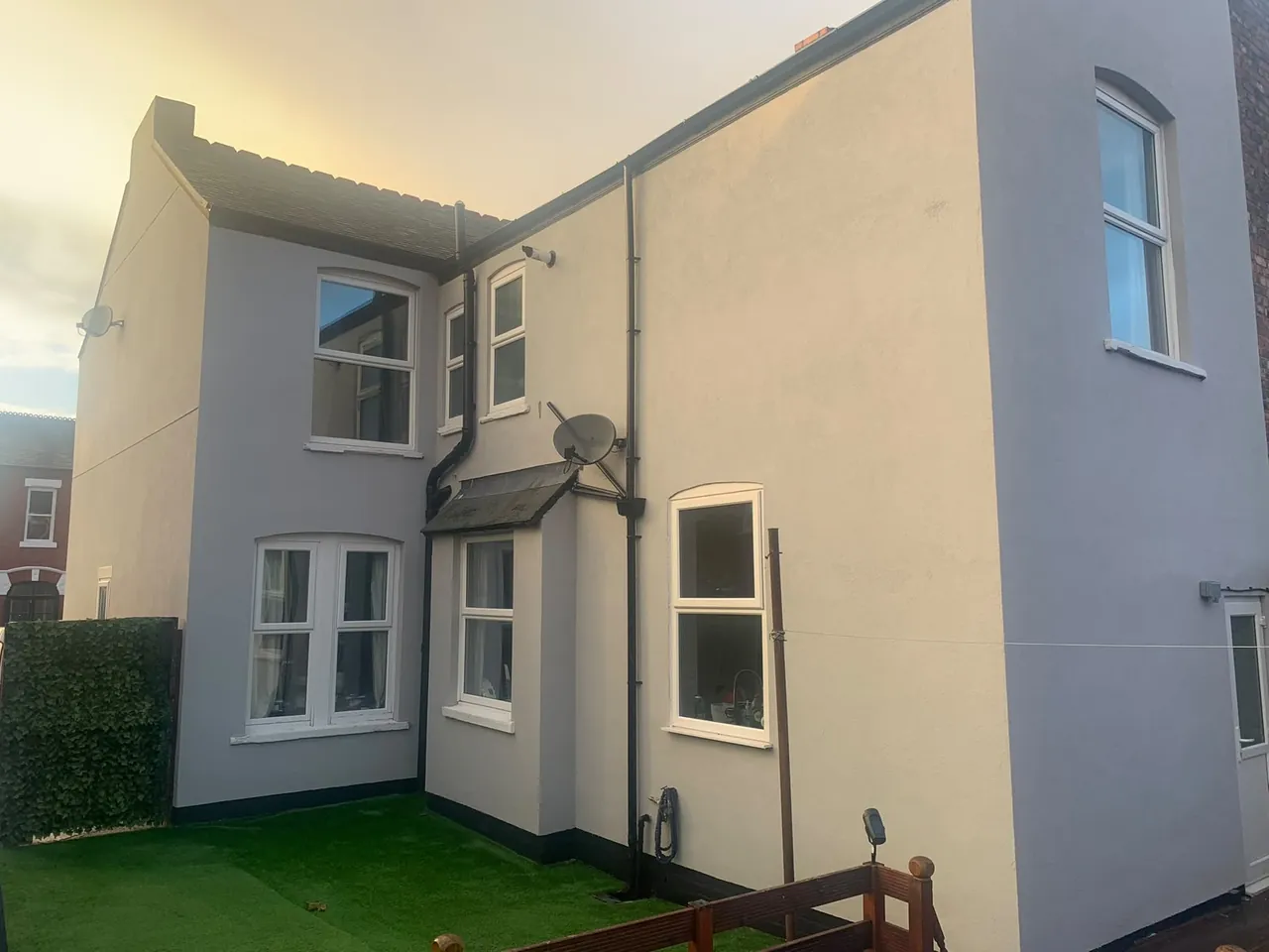 Freshly rendered home in Stockport by Mark Cobham Plastering